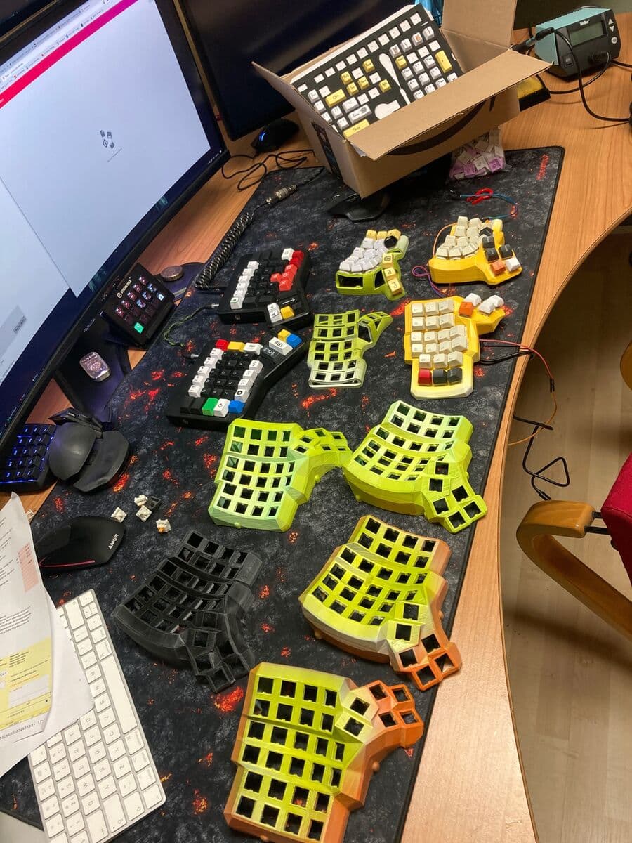 3D printed keyboard assembly